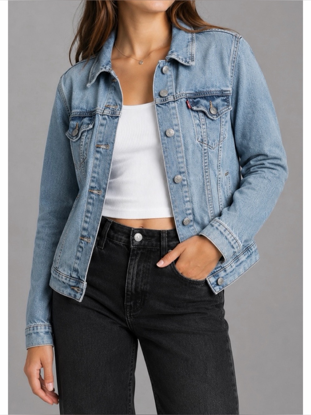 LEVI’S • Light Blue Washed Denim Trucker Jacket, XL